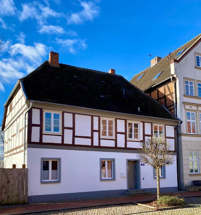 Ferienwohnung Elbsleep Dömitz Exterior foto